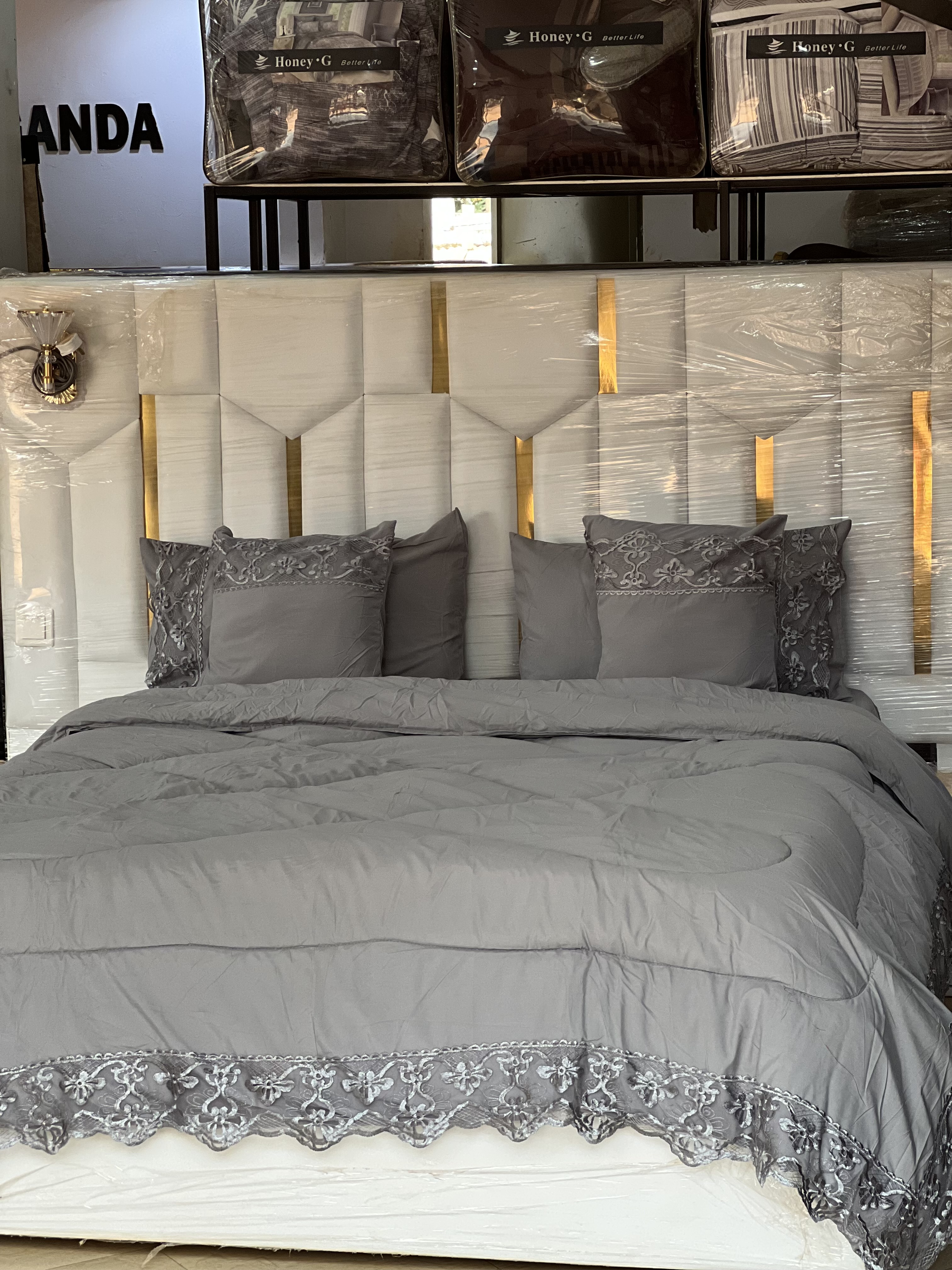 King size bed